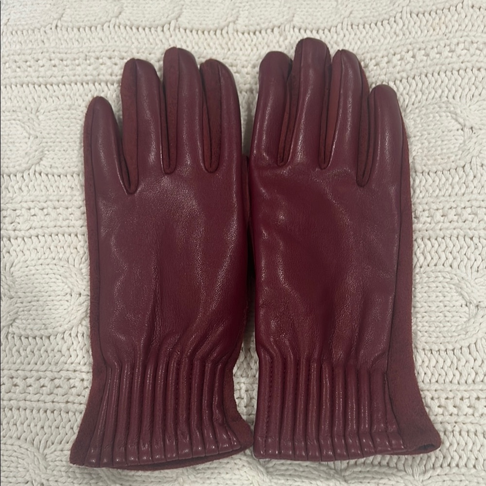 Women’s Leather Gloves - Burgundy